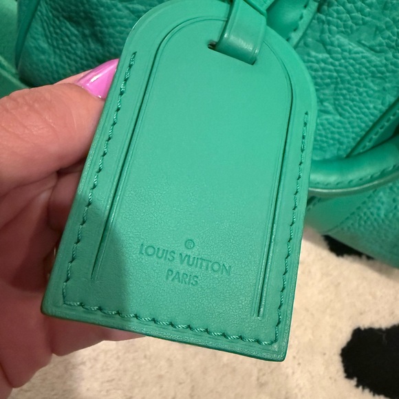 Keepall Bandouliere Bag Monogram Taurillon Leather 25 green rare AUTH ex cond - Picture 6 of 15